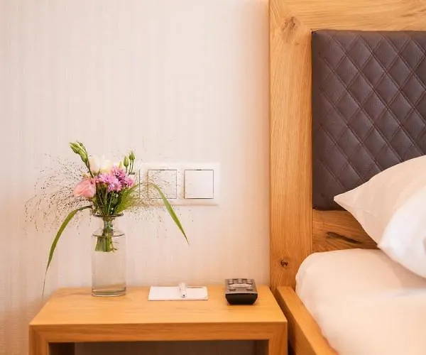 Keckeis - Self Check-in Motel